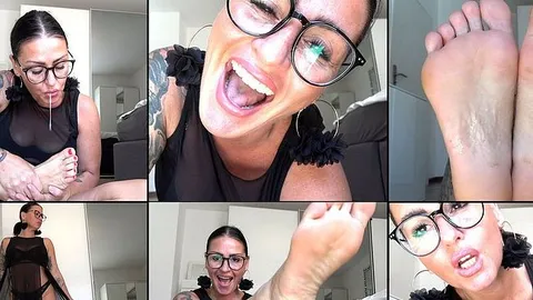 Andrea18: Fußsohlen JOI mit viel Spucke!