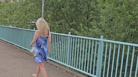 AnnabelMassina: Auslaufende Milf Schlampe geht auf Fickfang mit Sperma Spiele