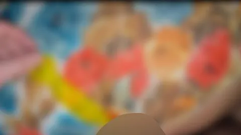 Willst du schwanger werden? Ich ziehe das Kondom ab und fülle deine Muschi mit Sperma.