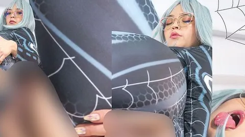 AntonellaRichie: Nasser und schmutziger Analverkehr, Cosplay-Mädchen bekommt ihren Arsch aufgerissen!!!