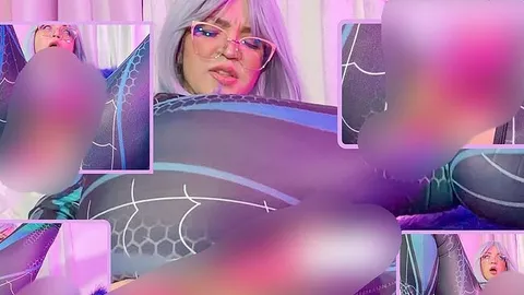 AntonellaRichie: Eng anliegendes Lycra auf meinem Körper und Vibrationen in meinen Öffnungen. *NASSE LÖCHER*