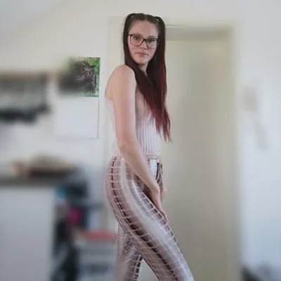 Profilbild von Bella-Klein, 28 Jahre