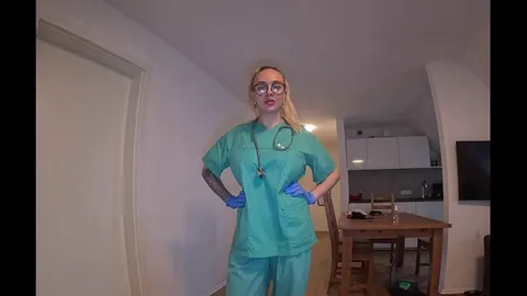 Doktorin BeverlyAthalia kümmert sich um Dich..!