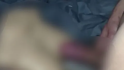 Massiver Cumshot auf Sex Puppe