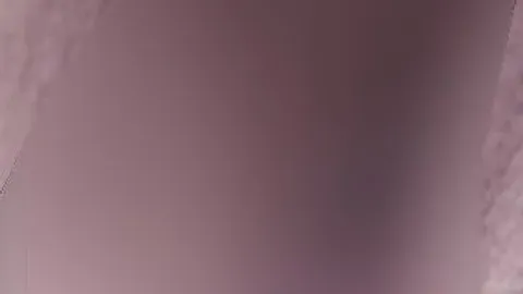 Butterflyangel: Die geile Rosette wird von einem fickenden Vibrator hart ran genommen