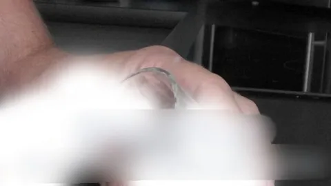 CamShotBoy: Cumshot #1 -- Ins Schnapsglas gespritzt