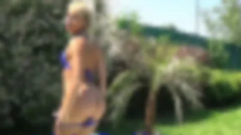 Doggystyle im Pool bis zur Maulbesamung! Einfach megageil!