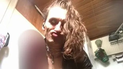Alles Glänzt so schön neu ???? Neues Gleitgel, das erste mal ohne Perücke + Talk (in Dirty)