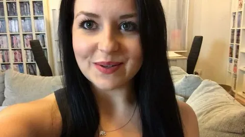DerPornoBeamte: Userfick! Blasen, Doggy zerhämmert, Tittenbesamung!