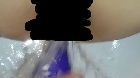 Foto-Video-Graf: Sekt in muschi durchgeschüttelt