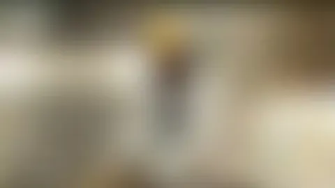 Blow-Job im Küchenstudio...