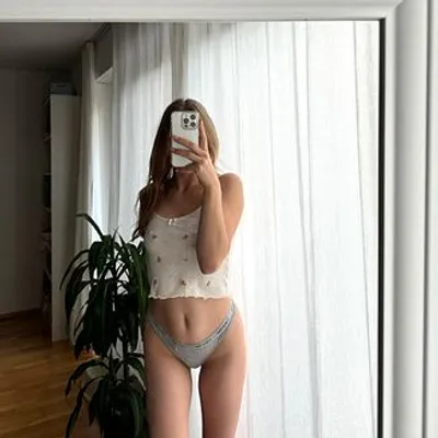 Profilbild von itsmiaofficial, 23 Jahre