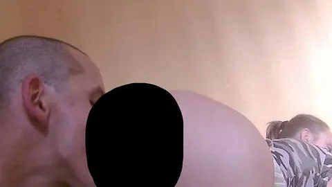JohnyBlake: Vollspucken,lecken und mit sextoy spielen!