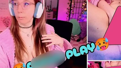 JustKerry: Pussy Play