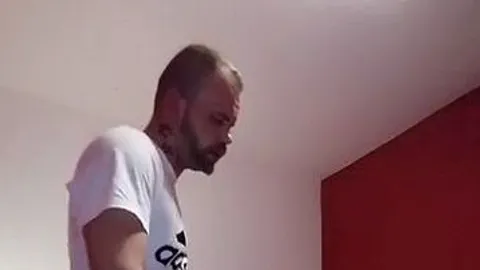 Der Ex denn Arsch zerfetzt