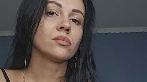 KristinaSlut: Klaffende, offene Muschi, große Öffnungen.