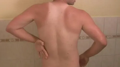Eincremen nach der Dusche
