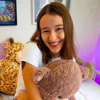 Profilbild von LenaBlush, 20 Jahre