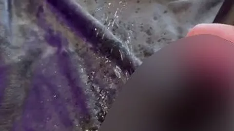 lisanimmersatt69: Extrem Squirting ?alles komplett nass ?