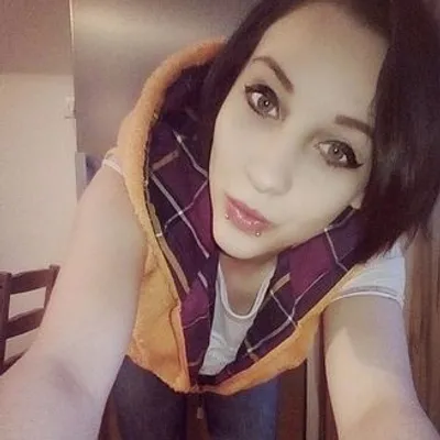 Profilbild von Little-Charlotte, 26 Jahre