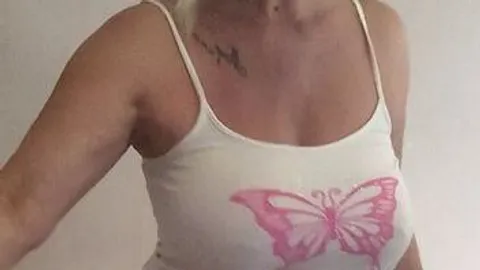Lotus-Blume-VIP: Blonde MILF mit Dildo und Analplug – Cumshot auf ihre Muschi