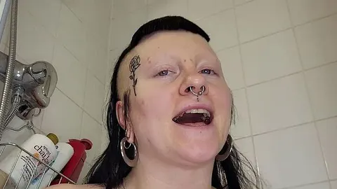 Bist du bereit für den Sekt deiner Göttin?