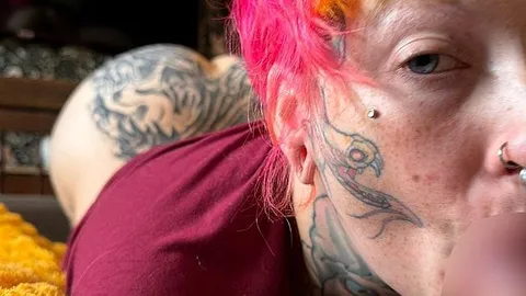 Micky-Bottenberg: Deeptrhoat Schlampe schluckt dein Speram nach nassen Blowjob