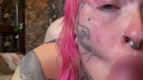 Darf ich dein Sperma schlucken? Bitte?