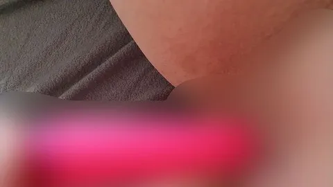 Miri290: Gefällt dir meine tropfende Pussy ??