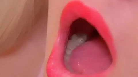 Miss_Fantasy: Mein erster Blowjob für einen User