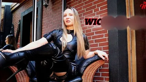 Miss_Mila: Wichsknecht