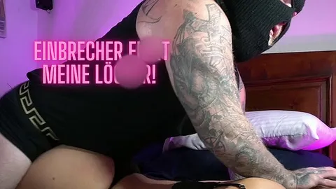 Einbrecher fickt meine Löcher überraschend ! ?? ich war grad in meinem Bett als plötzlich ...