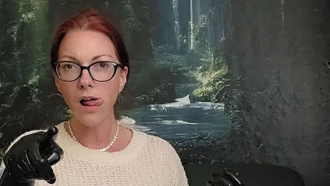 Red-Jayde: Erstes Latex Video... meine Ana*hur* muss gef* werden