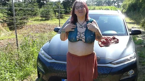 SandraSonnenschein: Jetzt ist Sommer - na erkennt ihr mein Auto? ;)