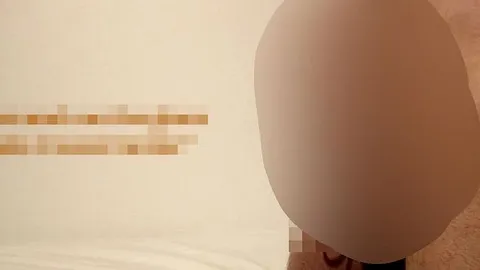 Mehrere ruinierte Orgasmen durch Handjob von "hinten" (inklusive Story)
