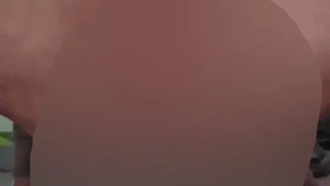 Sarahhx3: Anal den Vibrator reiten