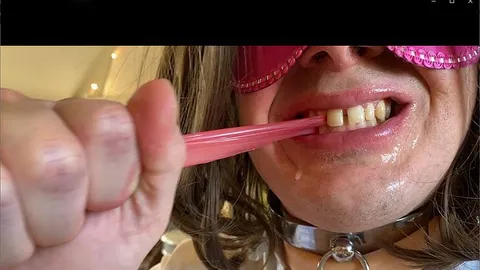 GINA'S CUM BOMB