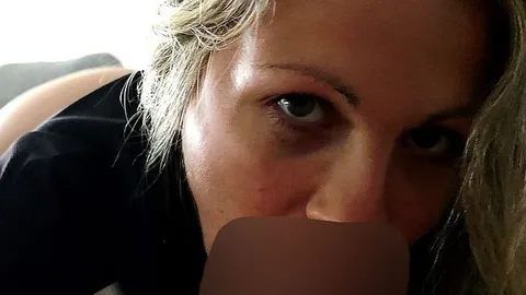 SexyMilfDiana: Unstaged Handjob - Das ungestellte Bedürfniss werde ich stillen