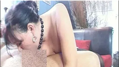Hausfrau bläst mir einen