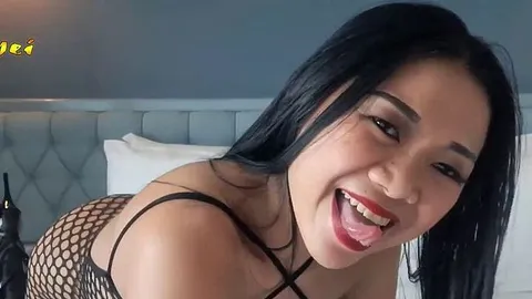 Sue_Mei: Sue-Mei - Ein Stamm-User hat mich zu sich ins Hotel eingeladen
