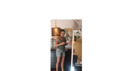 ,,Sorry, ich muss jetzt auflegen, ich hab‘ mir eben in die Hose gepisst“ -Teilszenen in Voyeur-Pers