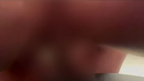 Ich habe ein neues rotes Spitzendessous an um Beny zu verführen