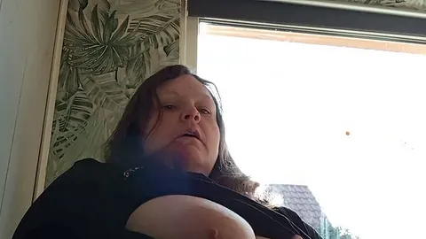 tammara28: Ich bin versaut ich stehe auf sperma