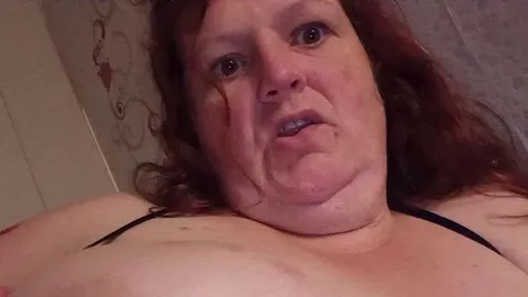 tammara28: Meine geilen dicken Euter im sating