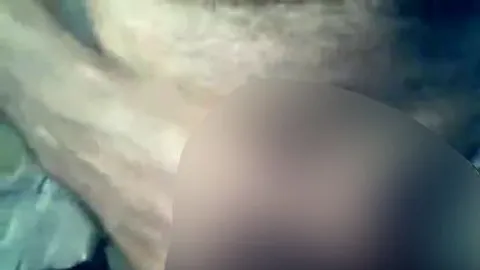 mit meiner ersten speckigen kurzen Lederhose genießen