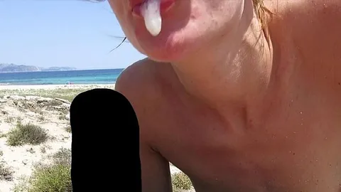 Mallorca-Beach-Bitch- Abgeblasen in der Sonne