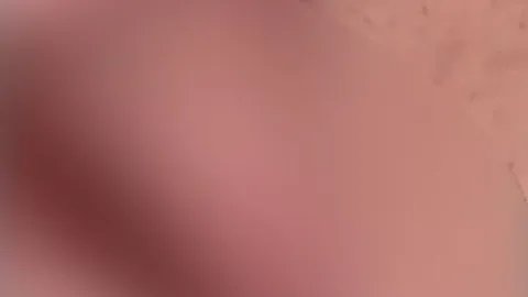 Wie findest du mein Arsch? Sag mir mal ..........................